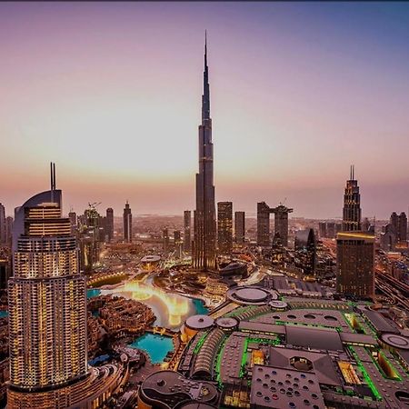 Royal House Capsule Hotel Dubai Exterior photo